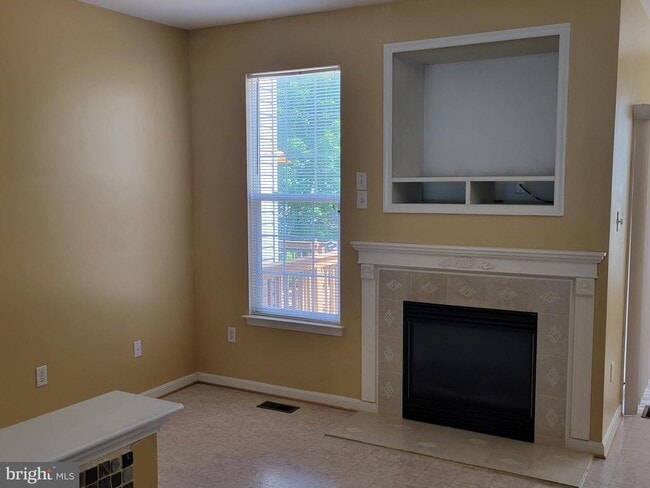 Building Photo - 2508 Black Oak Way