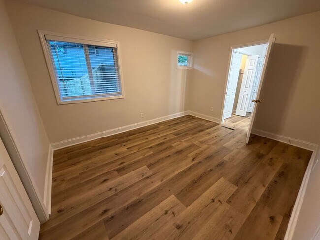 Building Photo - 2764 Plantation Dr