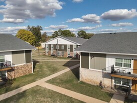 Building Exteriors - 500 North