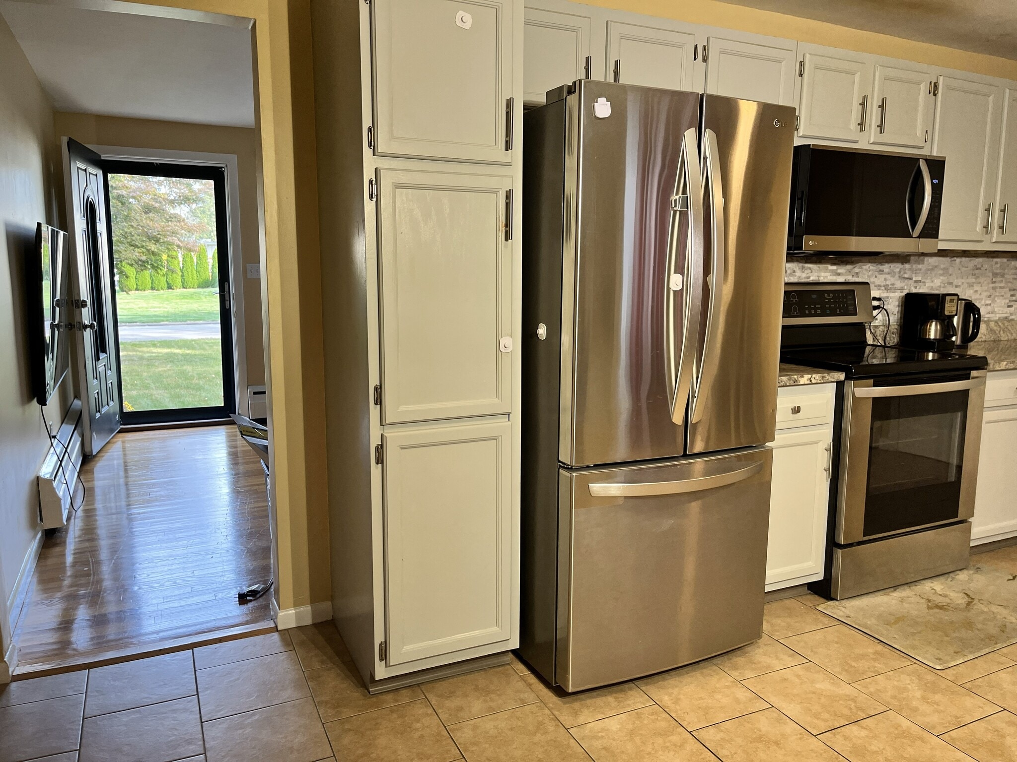 Kitchen - 15 Rosemary Ln
