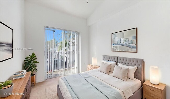 Building Photo - 765 SW 148th Ave