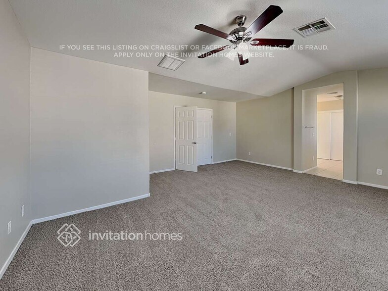 Building Photo - 7825 Strong Water Ct