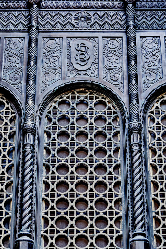 Building Photo - 1150 Griswold St