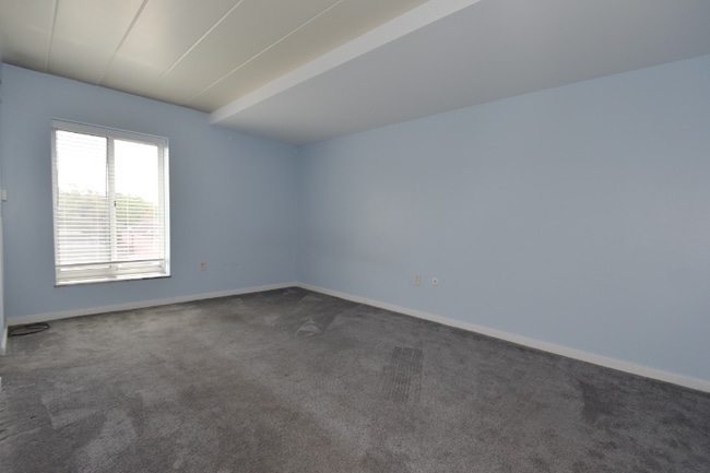 Building Photo - 5 Bayard Rd