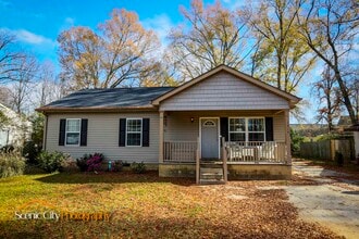 Building Photo - 1914 Dupont St