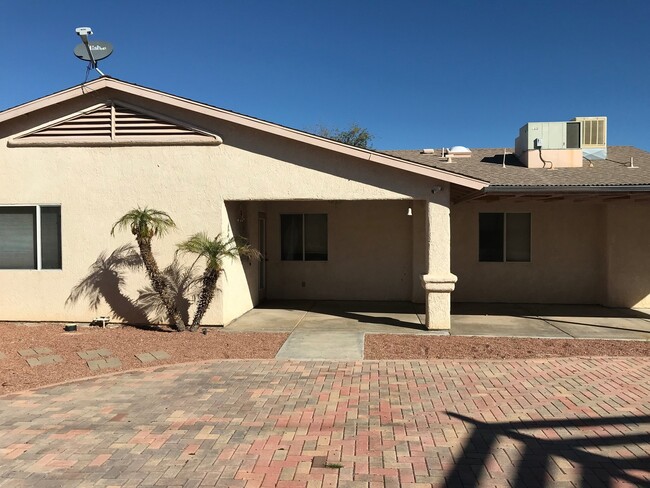 Building Photo - COMING SOON! 4Br/2Ba; Large Yards w/Trees!