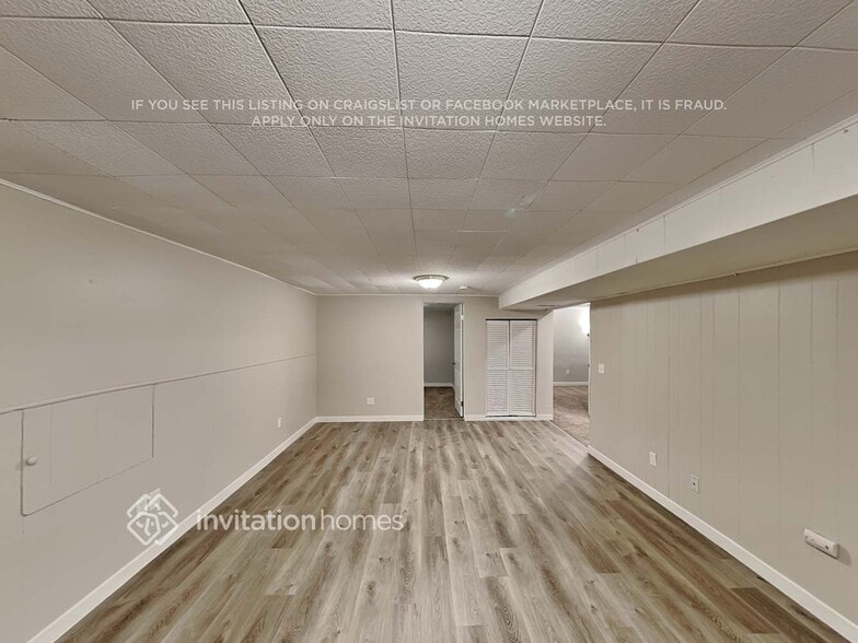 Building Photo - 3570 E 122nd Ave