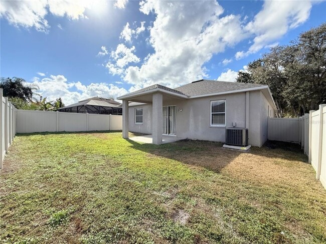 Building Photo - 10301 Goldenbrook Way