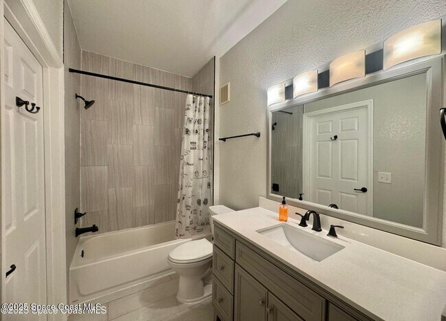 Building Photo - 1777 Sophias Dr