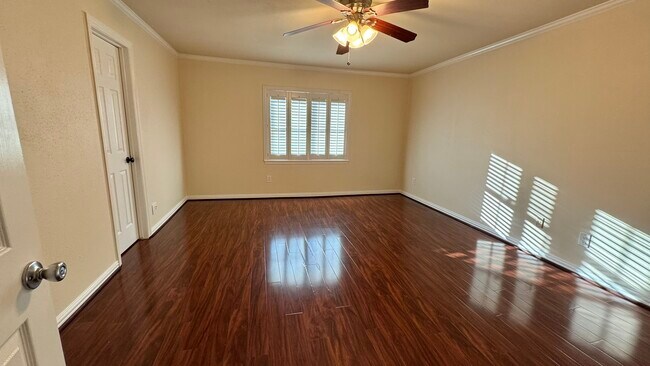 Building Photo - 6452 Olympia Dr