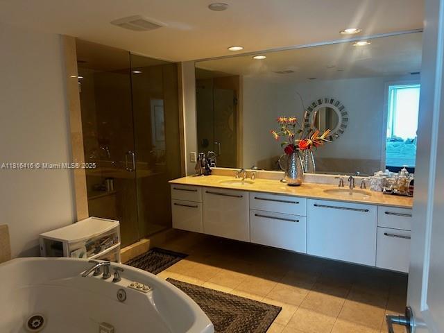 Building Photo - 3101 S Ocean Dr