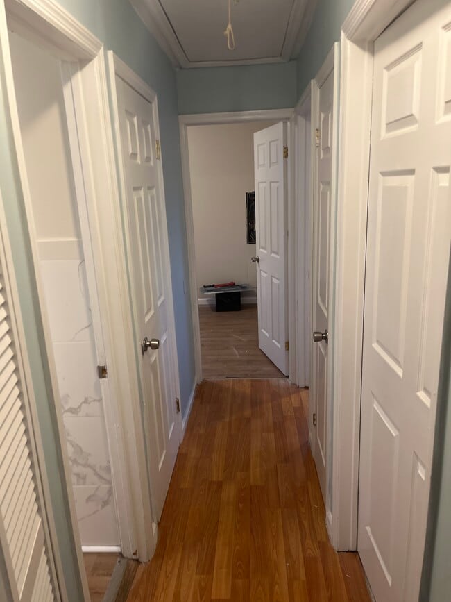 Building Photo - 2200 Knickerbocker Ave