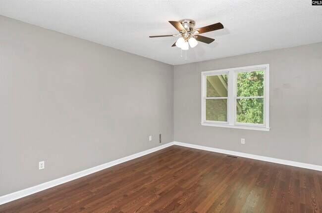 Building Photo - 14 Highgate Cir