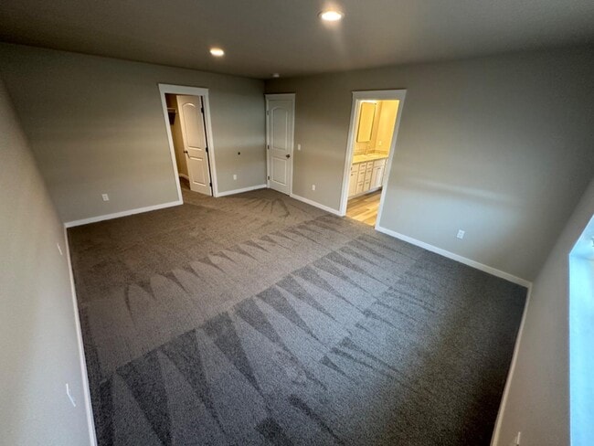 Building Photo - 9007 Palestine Way