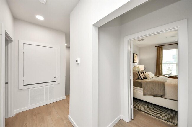 Building Photo - 22027 Ferguson Mdw Ln
