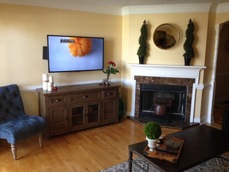 Building Photo - 247 Cobblestone Trl