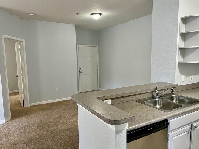 Building Photo - 1100 Lake Shadow Cir