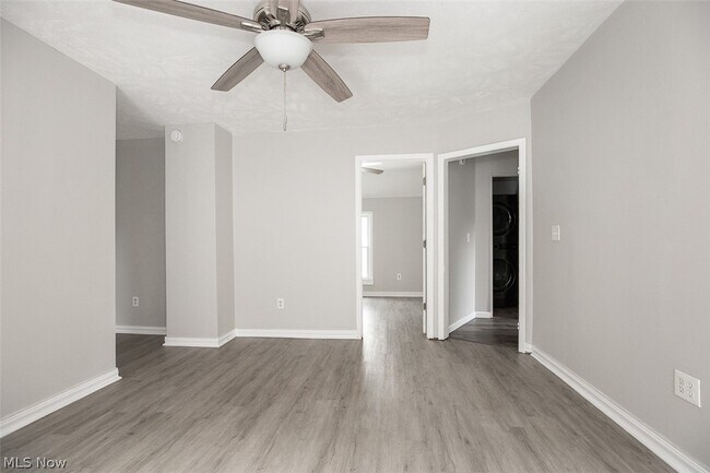 Building Photo - 3635 W 46th St