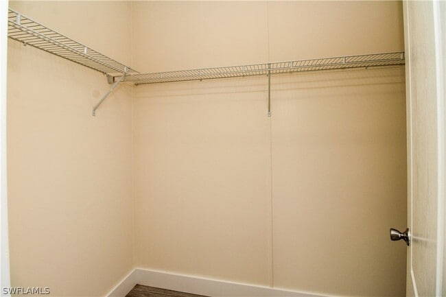 Building Photo - 4660 43rd Ave NE