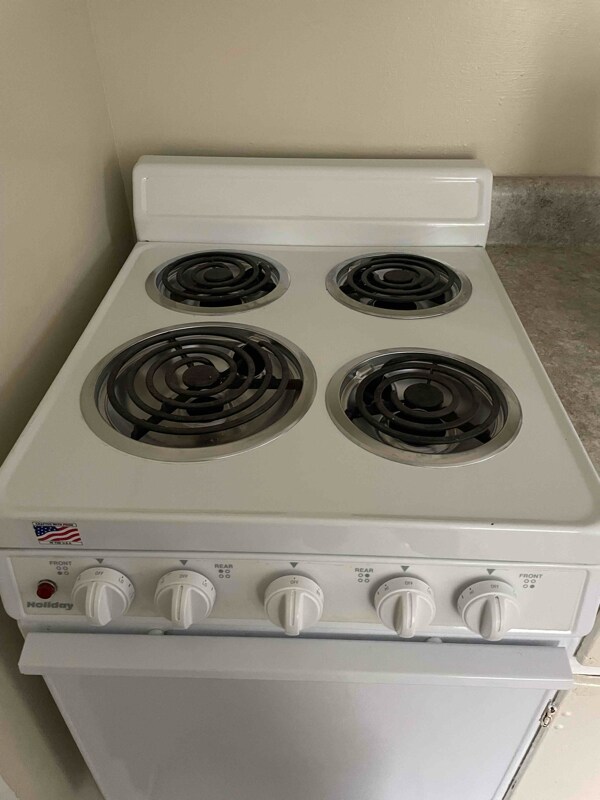 Building Photo - 190 W Miller Ave