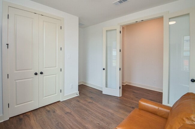 Building Photo - 3338 Verdant Ln