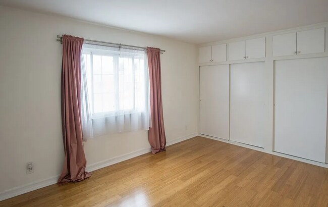 Bdroom - 8130 Redlands St