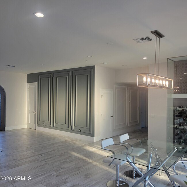 Building Photo - 13613 N 76th St