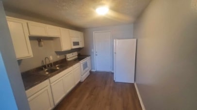 Building Photo - 1110 Leota Dr