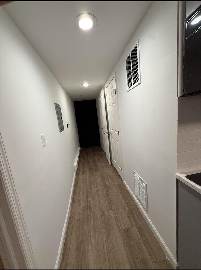 Building Photo - 100 Rosa Parks Blvd