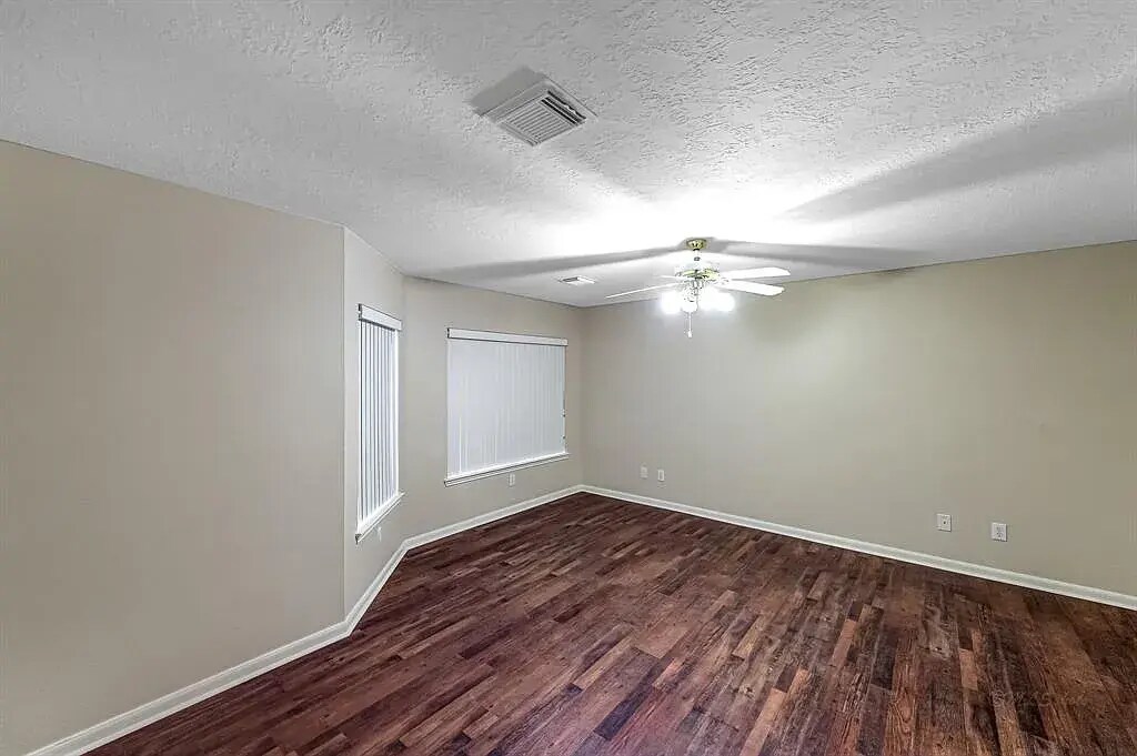 Building Photo - 3315 Candlepine Dr