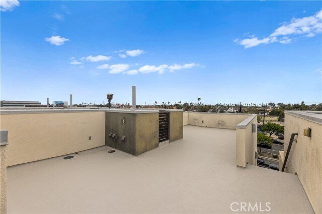 Building Photo - 1530 Greenwich Way