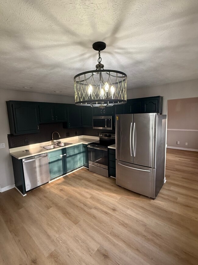 Building Photo - 1939 Meridian Dr