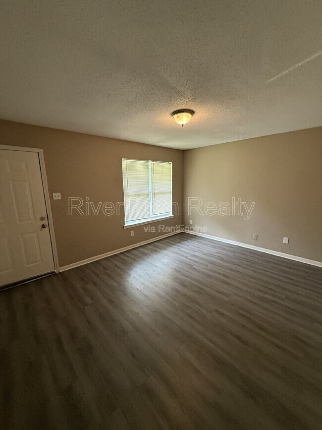 Building Photo - 3386 Spring Water Cove