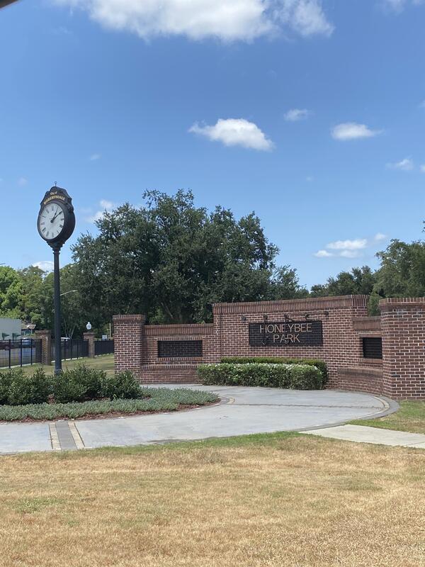 Building Photo - 18272 Sidney Ave