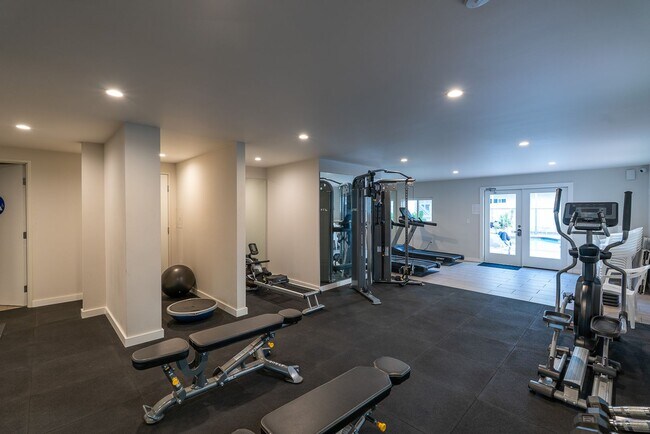 Building Photo - Fully remodeled 2BR/2BA Condo in prime West Hollywood!