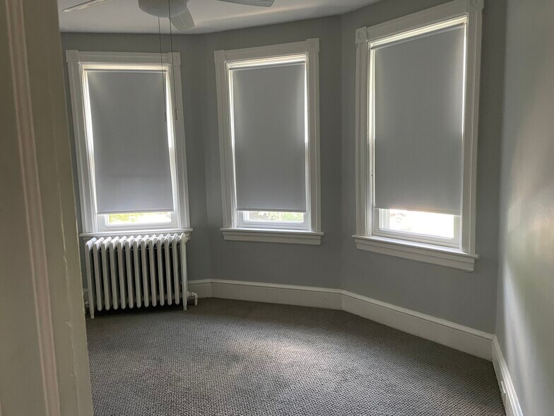 Office - 410 4th Ave