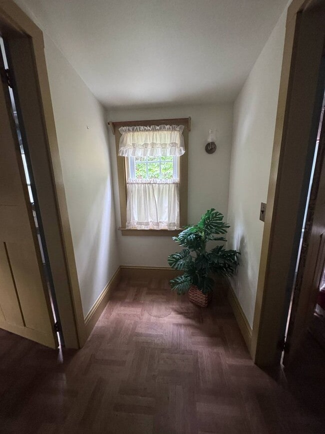 Building Photo - Waterfront Georgetown 3 Bed
