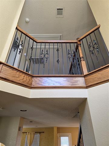 Building Photo - 9924 Pierce Dr