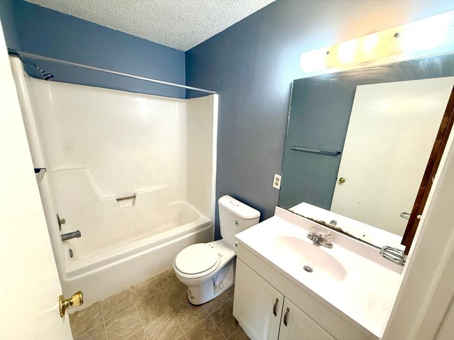 Building Photo - 5310 Gawain Dr