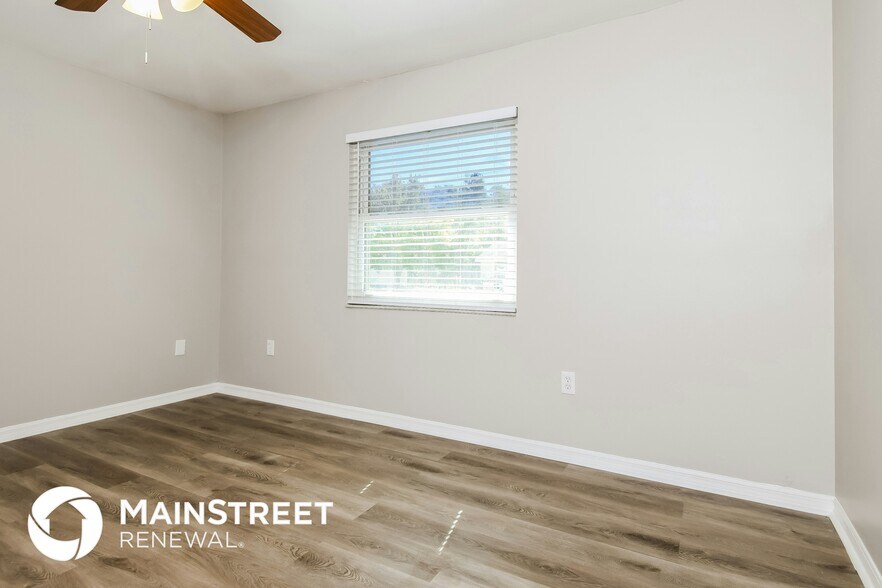 Building Photo - 6342 Brack St