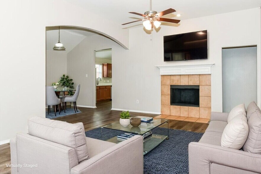 Building Photo - 1328 Riviera Dr