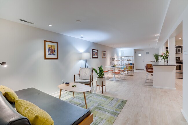 Building Photo - 2524 13th St NW