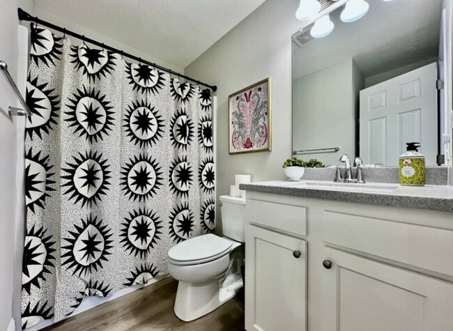 Building Photo - Brand New Equestrian getaway in Wilmington, Ohio