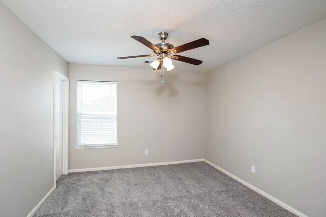 Building Photo - 4258 Wells Mark Dr