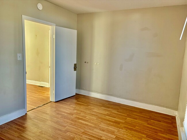 Building Photo - Updated 3BR/2BA House in Portland with bon...