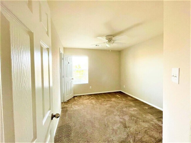 Building Photo - 14918 Rustler Gate Ln