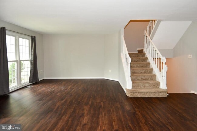 Building Photo - 13216 Country Ridge Dr