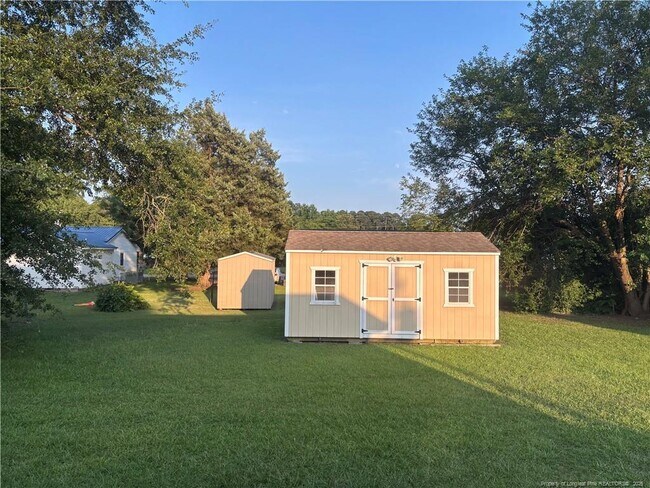 Building Photo - 107 Mars Dr