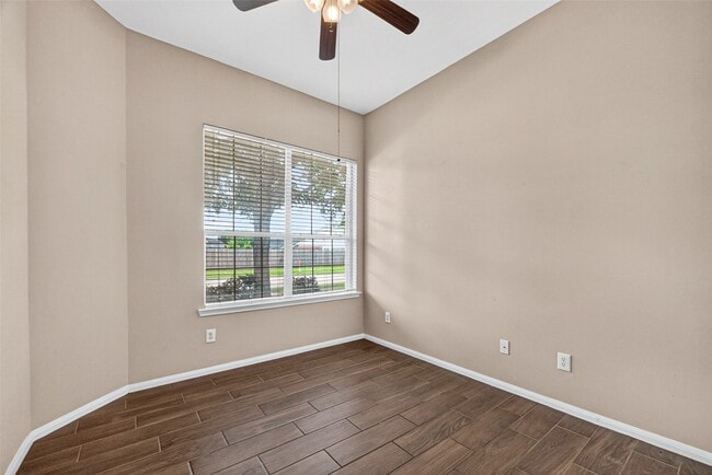 Building Photo - 16007 Hidden Manor Dr