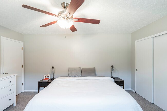 Master Bedroom - 67 Groton Dr